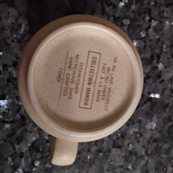 Collection Manoir Mug/Coffee Cup Hand Crafted Brown with Rural Church Scene - Picture 5 of 5